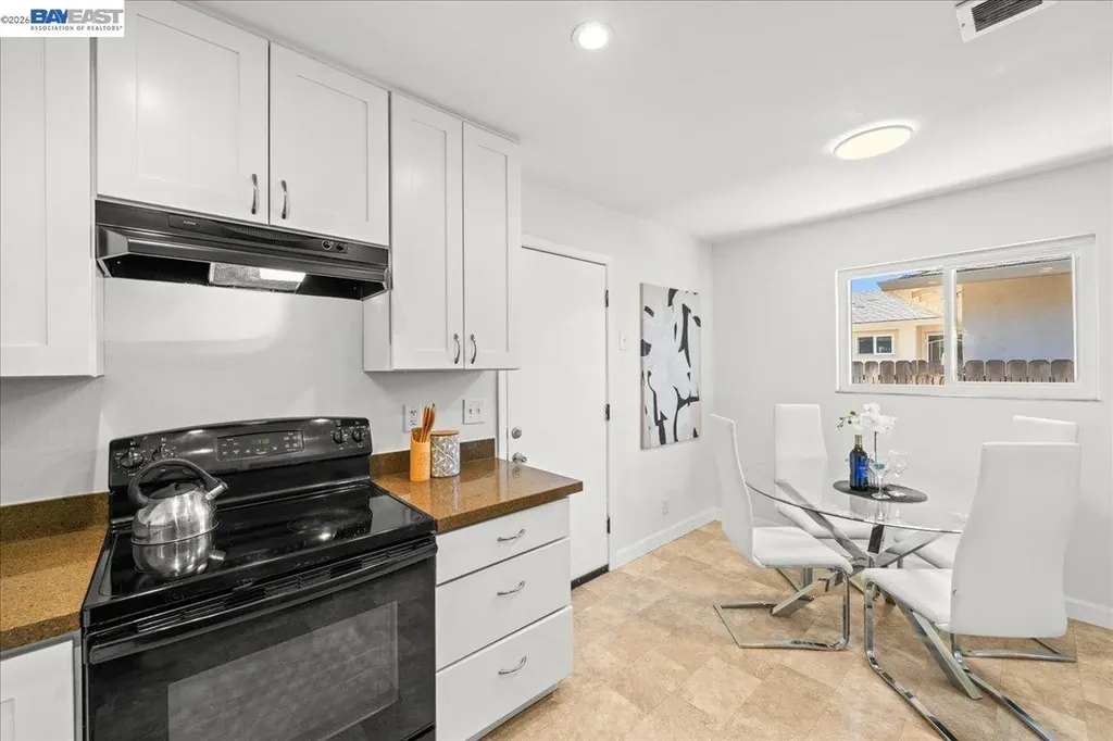 578 Meadowlark Street Livermore CA 94551