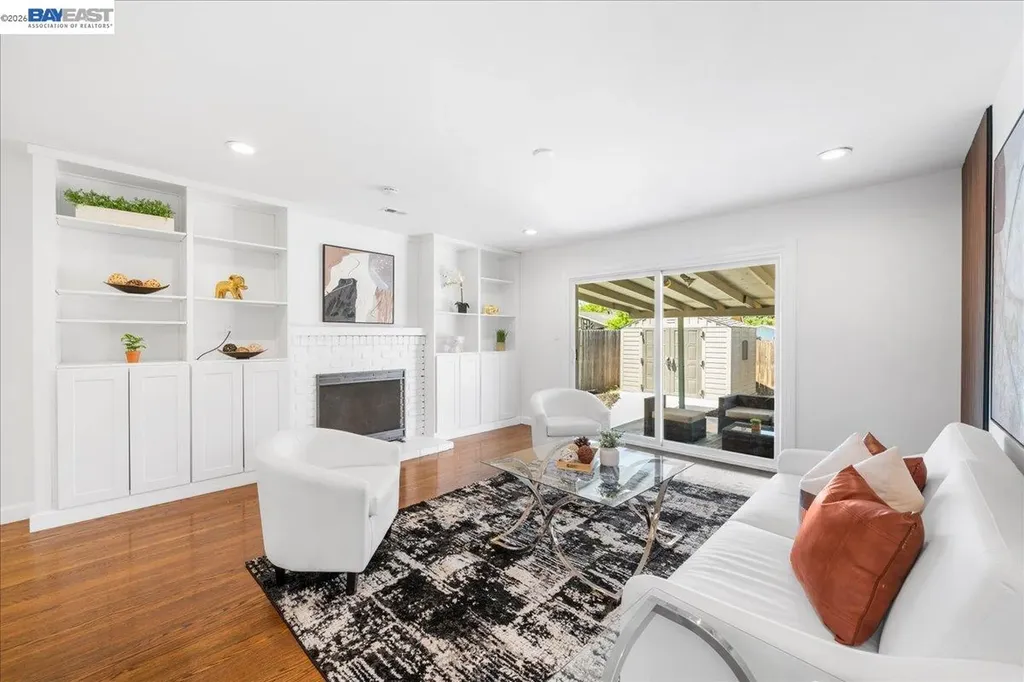 578 Meadowlark Street Livermore CA 94551