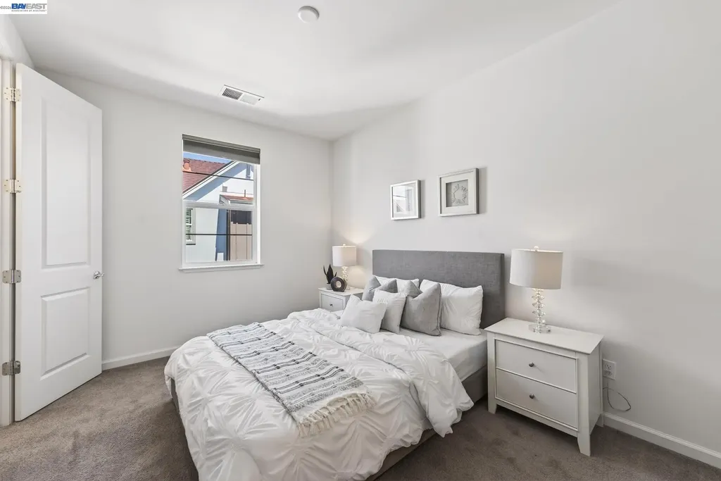 3986 Pino Grande Road Dublin CA 94568