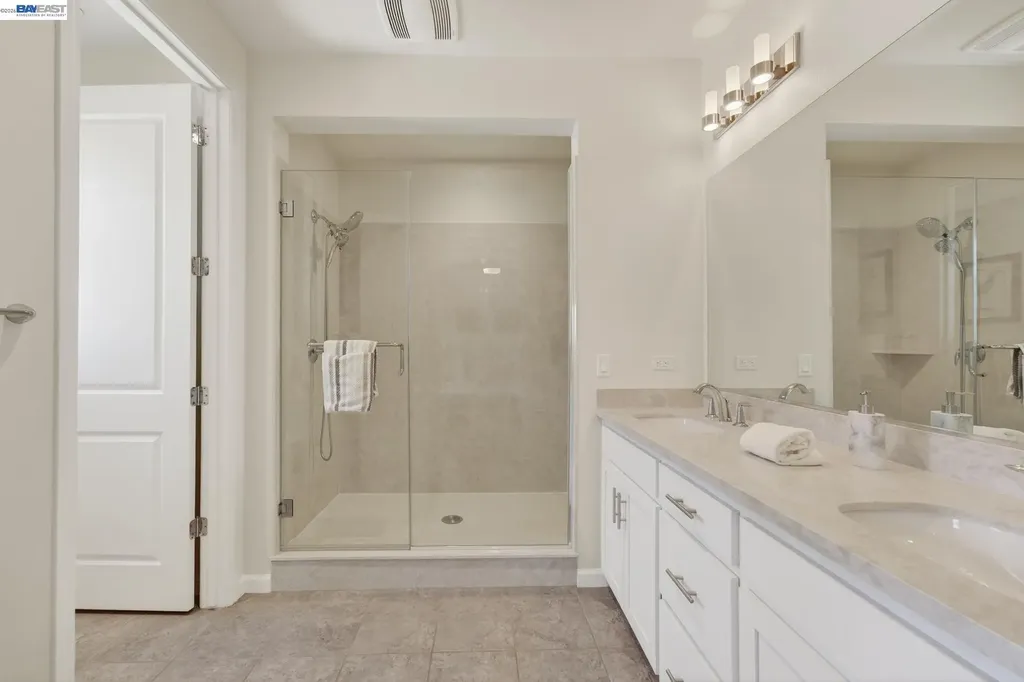 3986 Pino Grande Road Dublin CA 94568