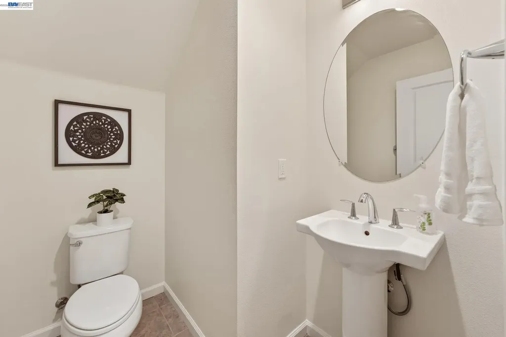 3986 Pino Grande Road Dublin CA 94568