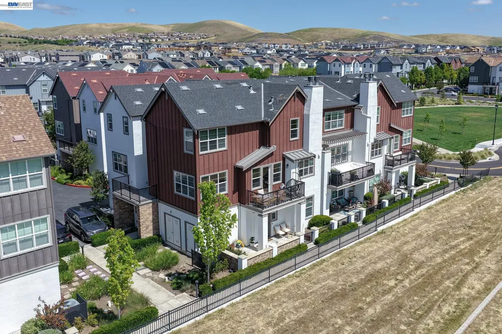 3986 Pino Grande Road Dublin CA 94568