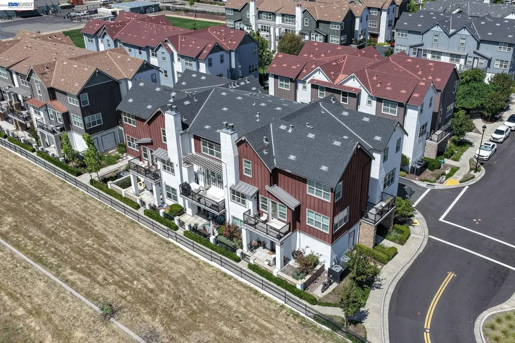 3986 Pino Grande Road Dublin CA 94568