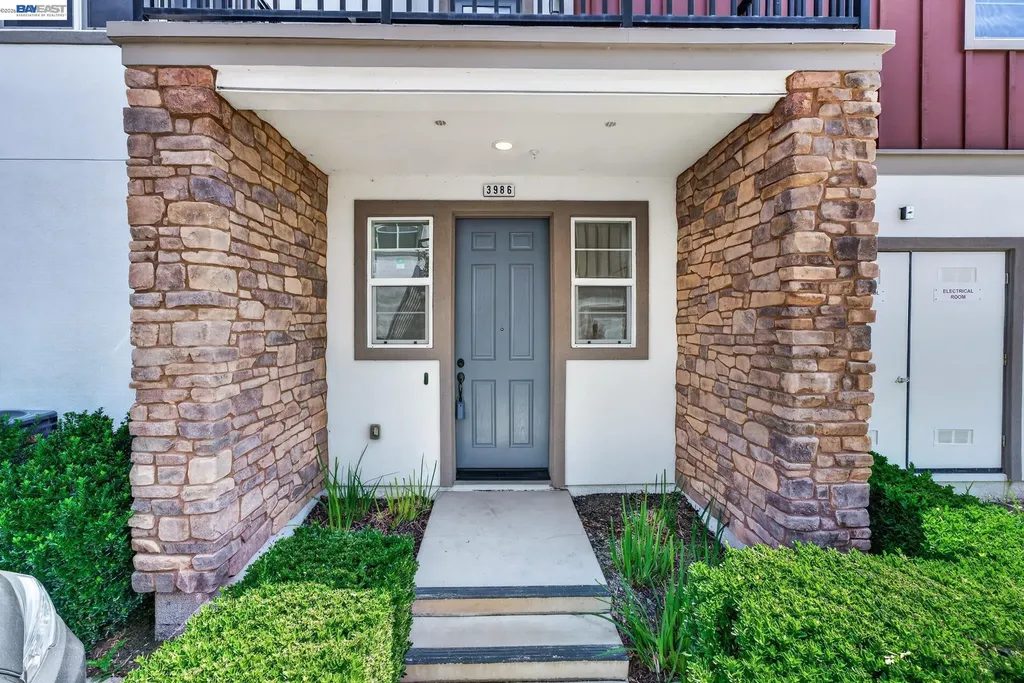 3986 Pino Grande Road Dublin CA 94568