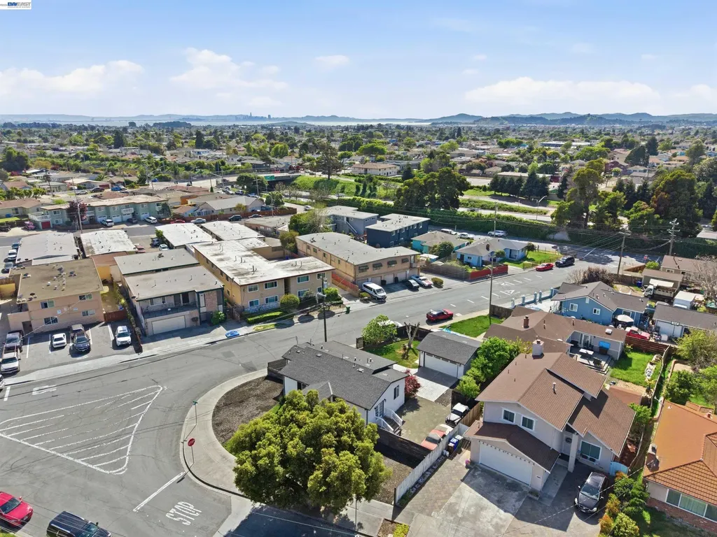 5447 Shasta Avenue San Pablo CA 94806