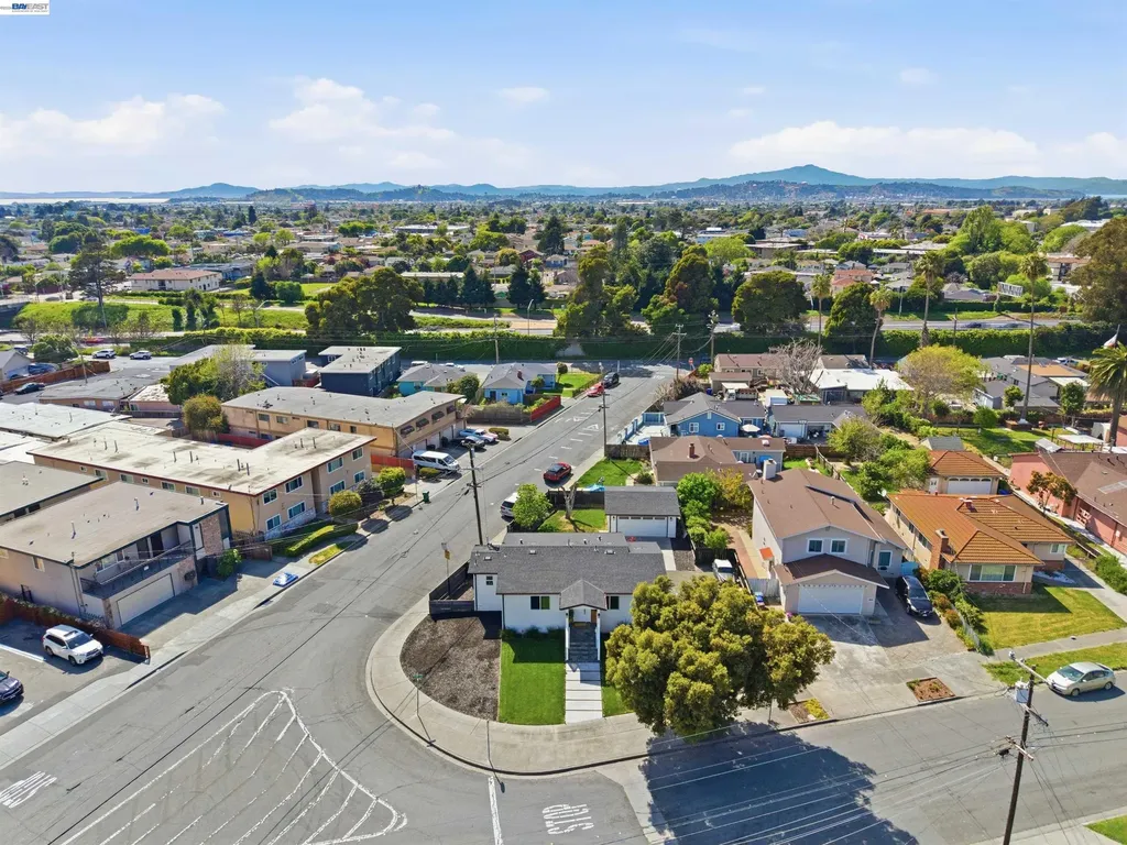 5447 Shasta Avenue San Pablo CA 94806