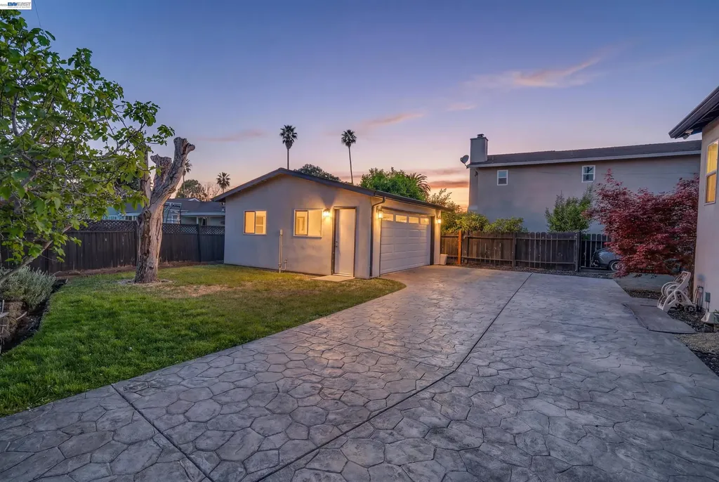 5447 Shasta Avenue San Pablo CA 94806