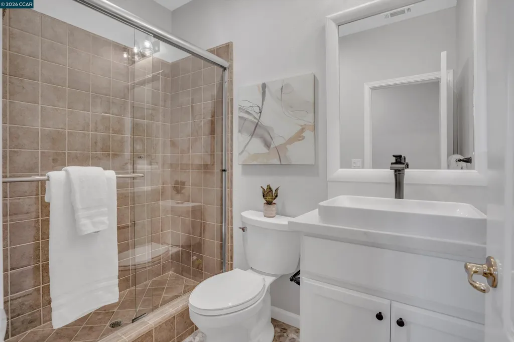 389 Roundhill Drive Brentwood CA 94513