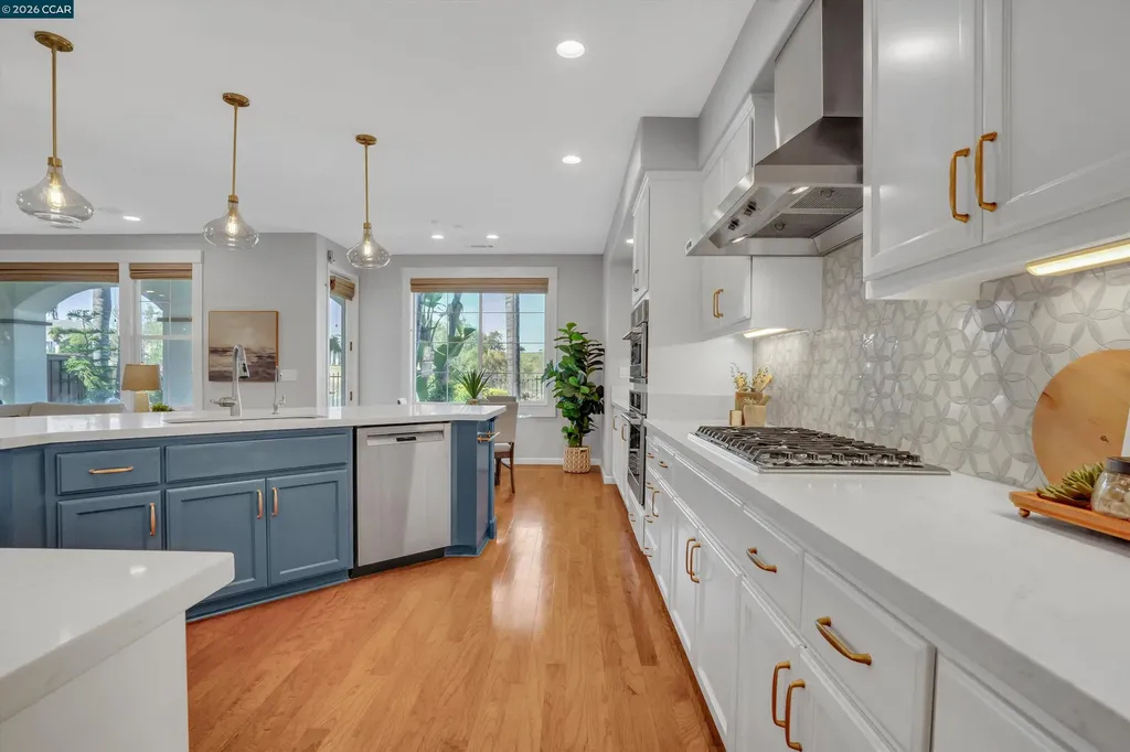389 Roundhill Drive Brentwood CA 94513