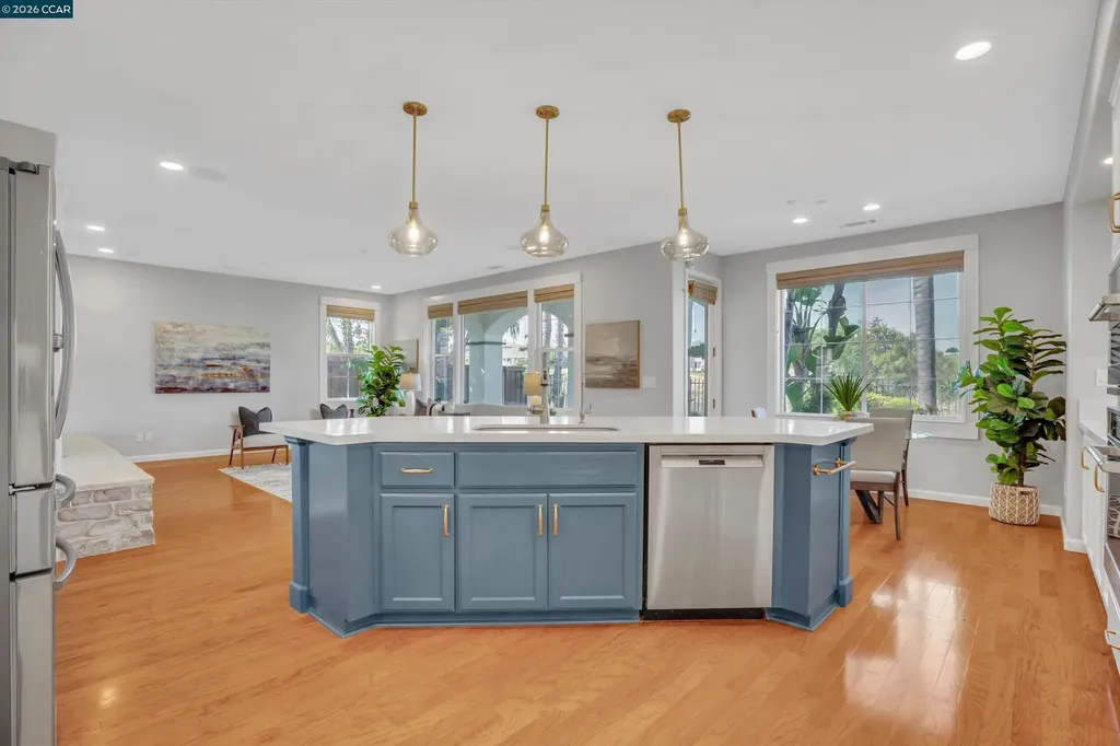 389 Roundhill Drive Brentwood CA 94513