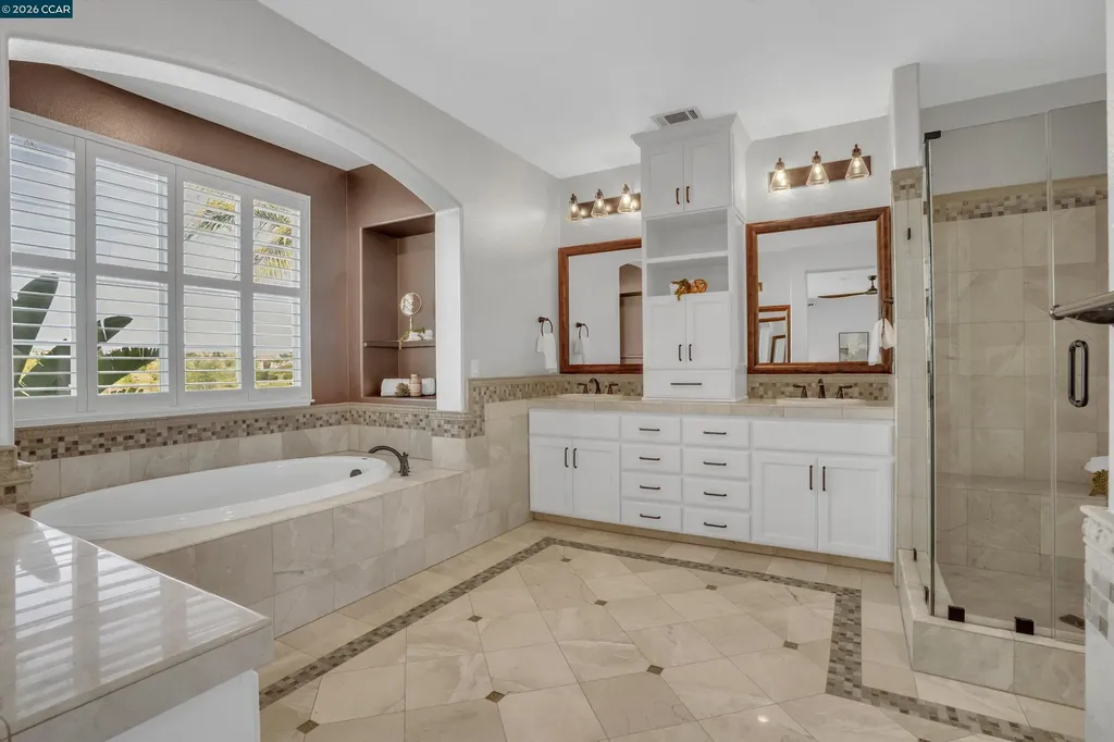 389 Roundhill Drive Brentwood CA 94513