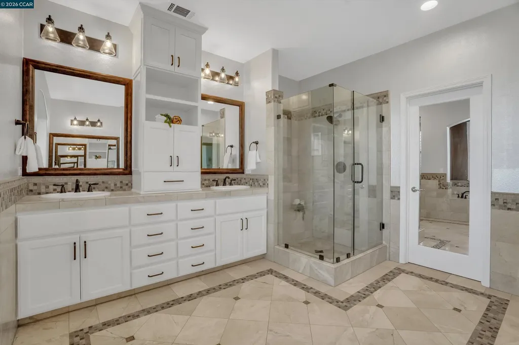 389 Roundhill Drive Brentwood CA 94513