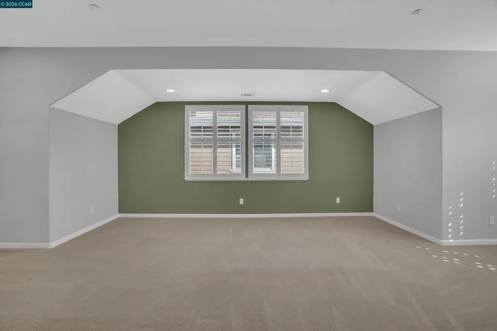 389 Roundhill Drive Brentwood CA 94513