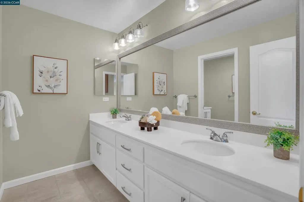 389 Roundhill Drive Brentwood CA 94513