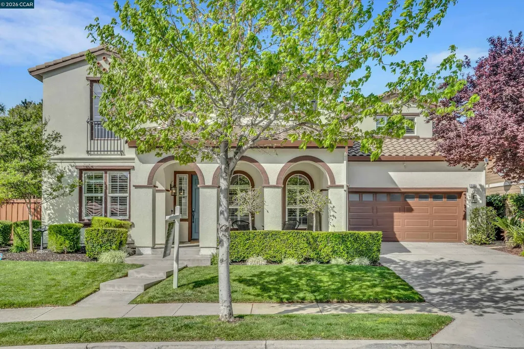 389 Roundhill Drive Brentwood CA 94513