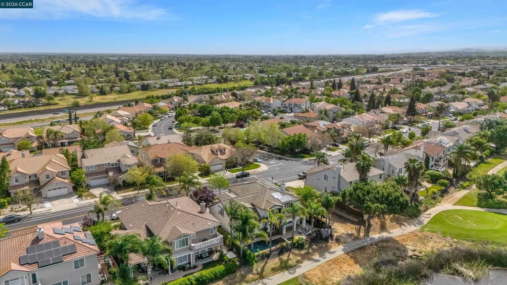 389 Roundhill Drive Brentwood CA 94513