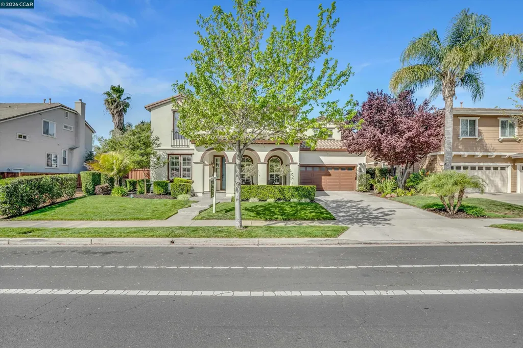 389 Roundhill Drive Brentwood CA 94513