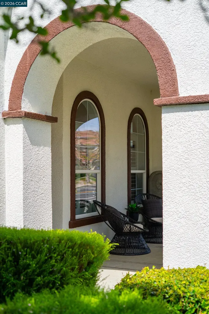 389 Roundhill Drive Brentwood CA 94513