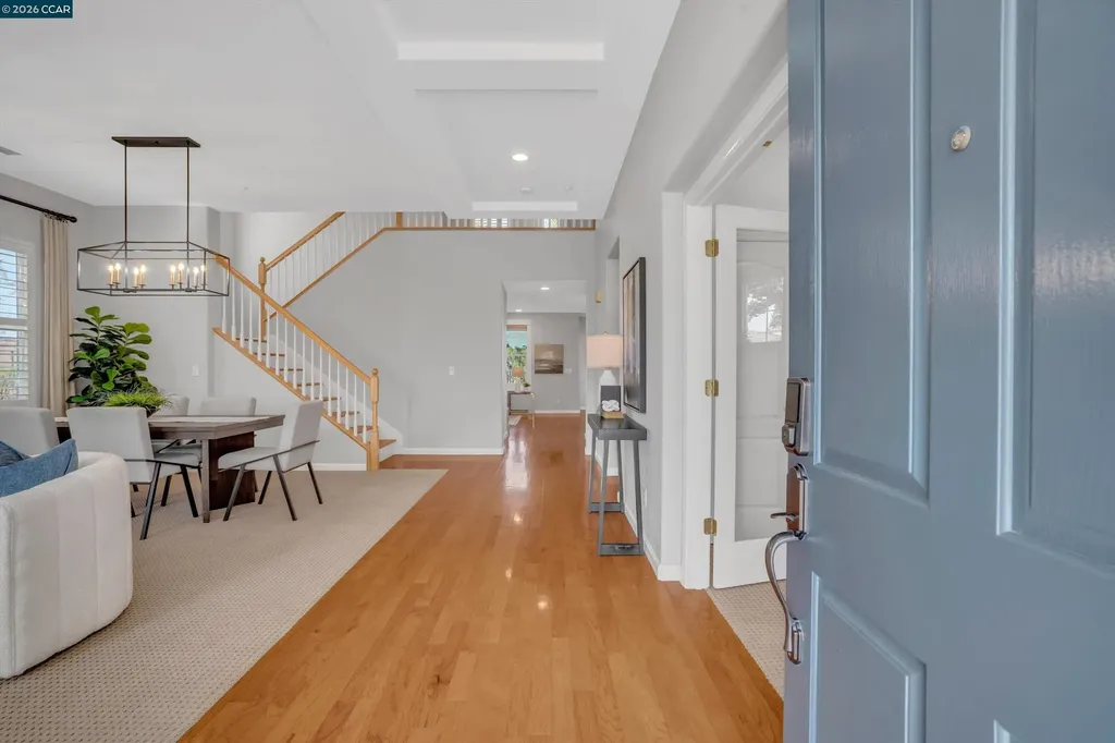389 Roundhill Drive Brentwood CA 94513