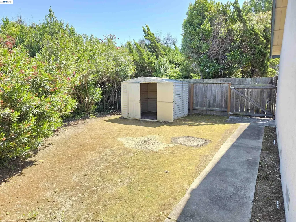 7601 Redbud Court Newark CA 94560