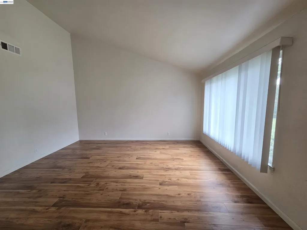 7601 Redbud Court Newark CA 94560