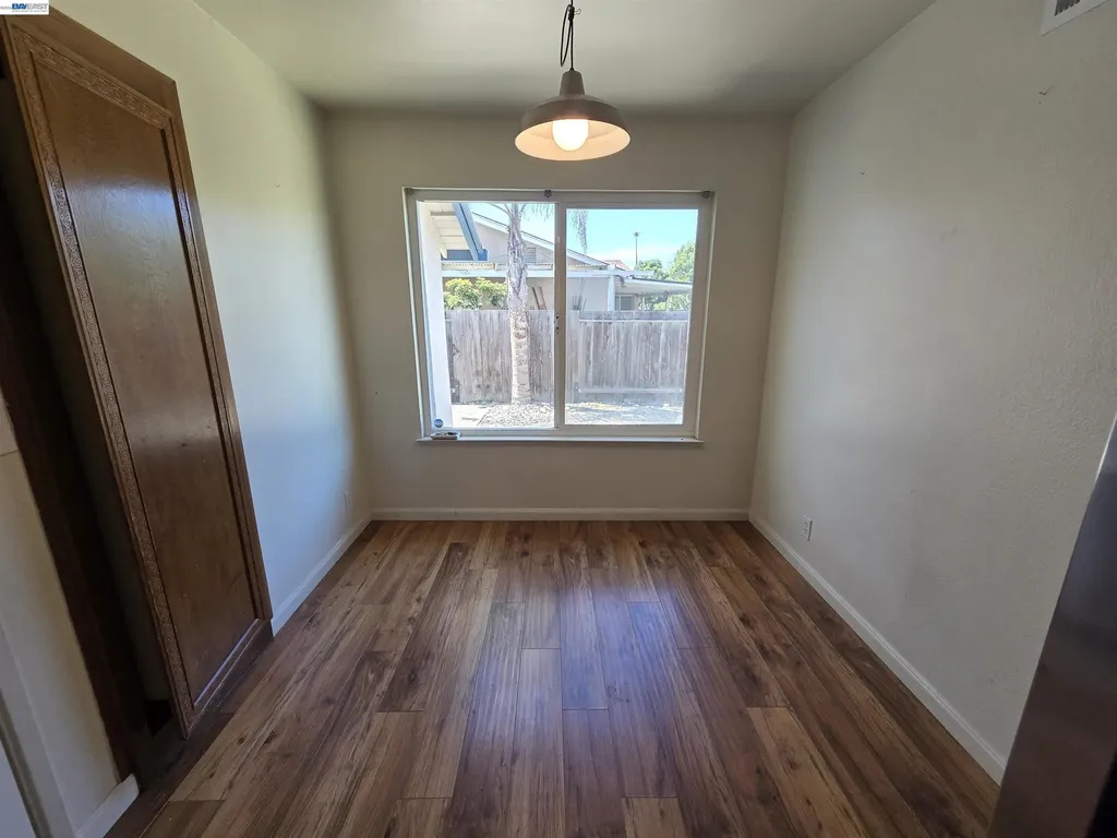 7601 Redbud Court Newark CA 94560