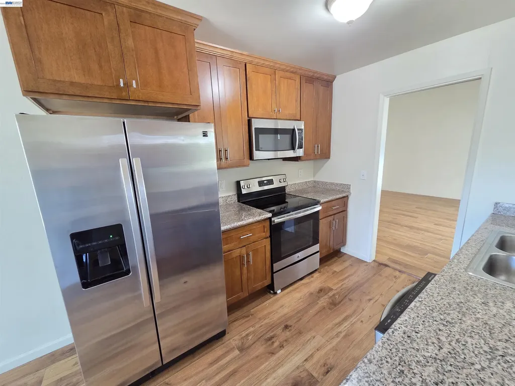 7601 Redbud Court Newark CA 94560