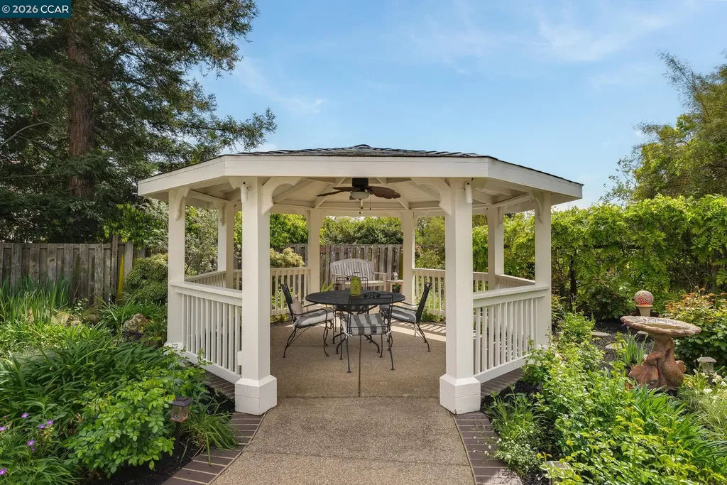 810 Buckingham Place Danville CA 94506