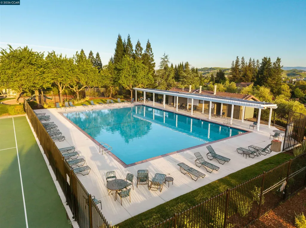 810 Buckingham Place Danville CA 94506