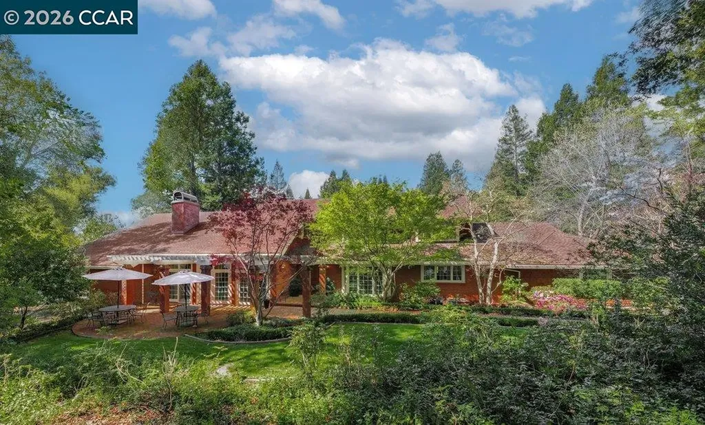 2255 Alameda Diablo Diablo CA 94528