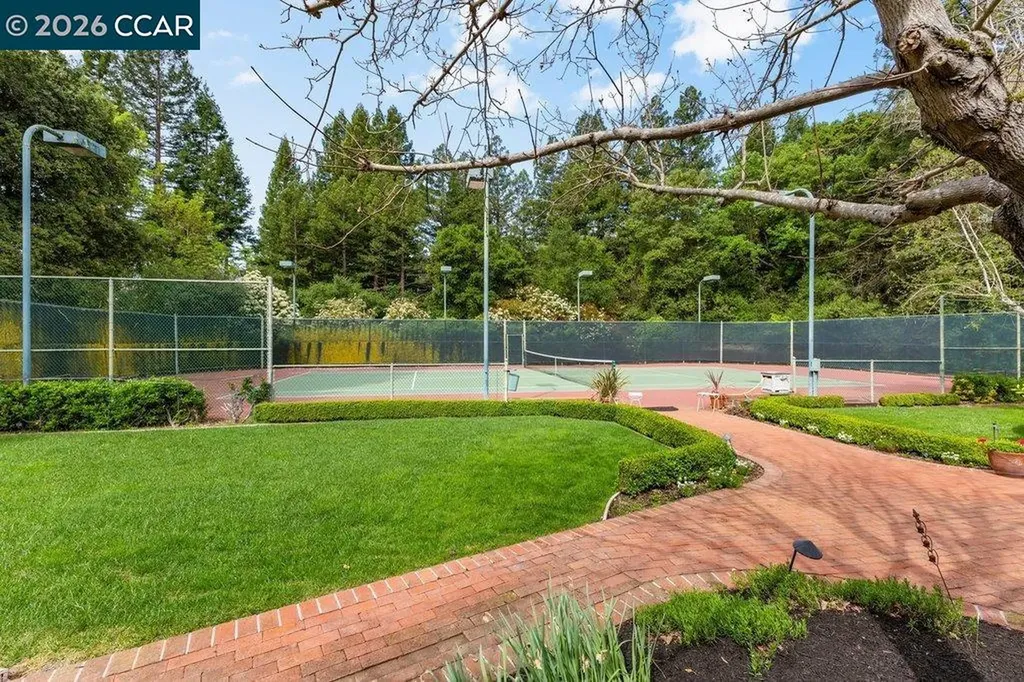 2255 Alameda Diablo Diablo CA 94528