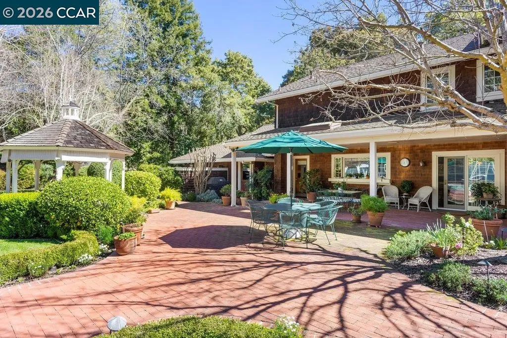 2255 Alameda Diablo Diablo CA 94528