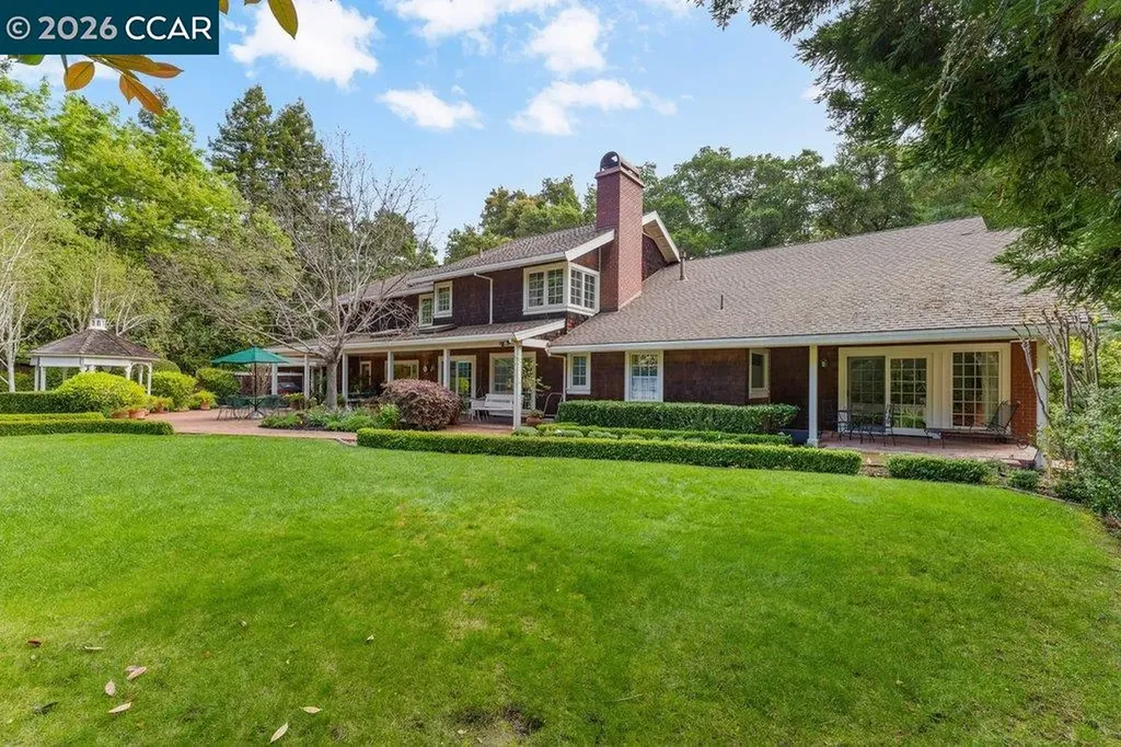 2255 Alameda Diablo Diablo CA 94528