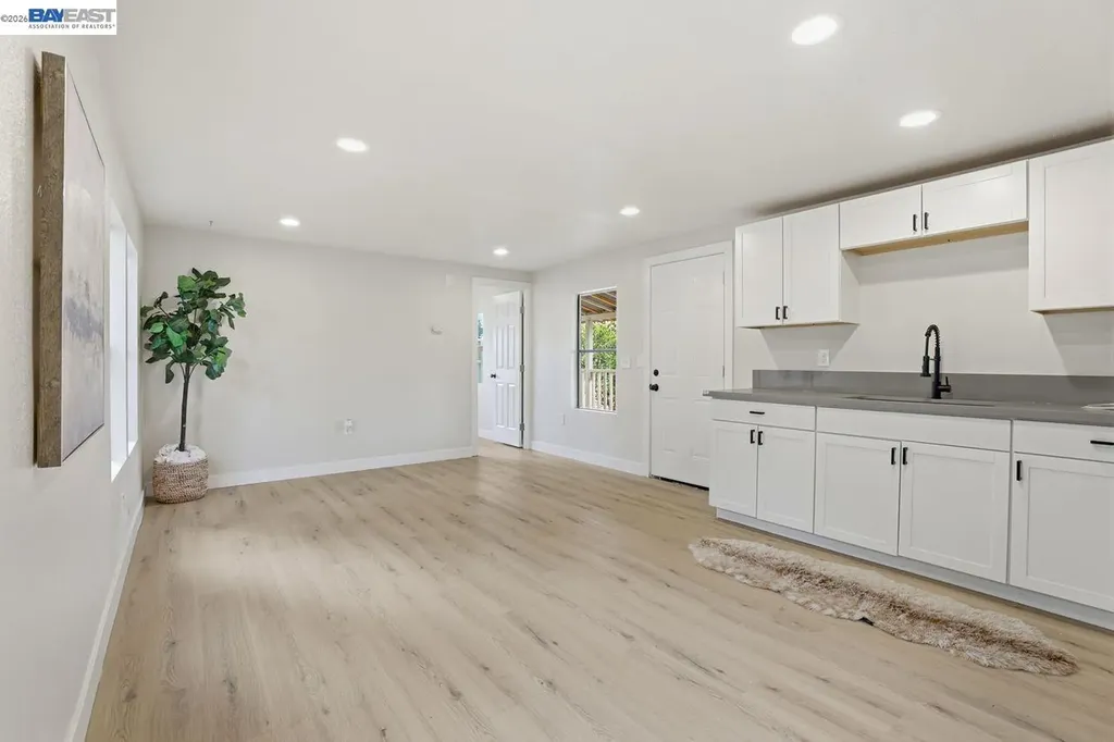 828 Olivina Avenue Livermore CA 94551