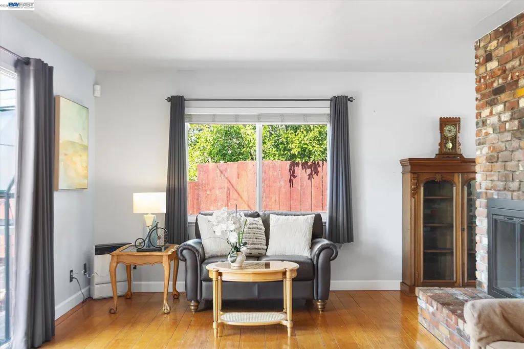 24805 Canyon View Court Hayward CA 94541
