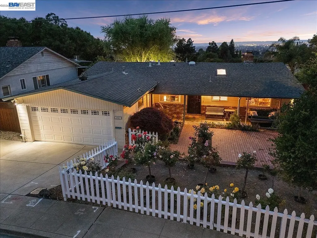 24805 Canyon View Court Hayward CA 94541