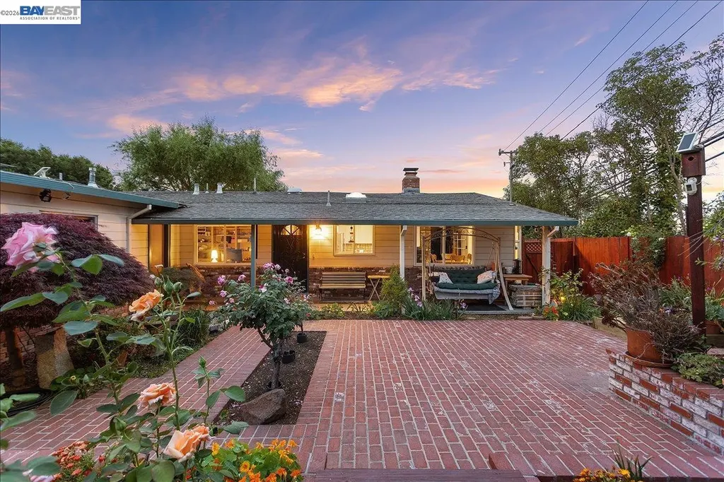 24805 Canyon View Court Hayward CA 94541