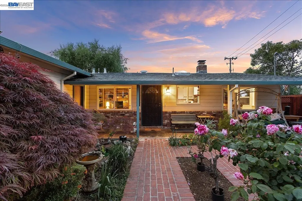 24805 Canyon View Court Hayward CA 94541