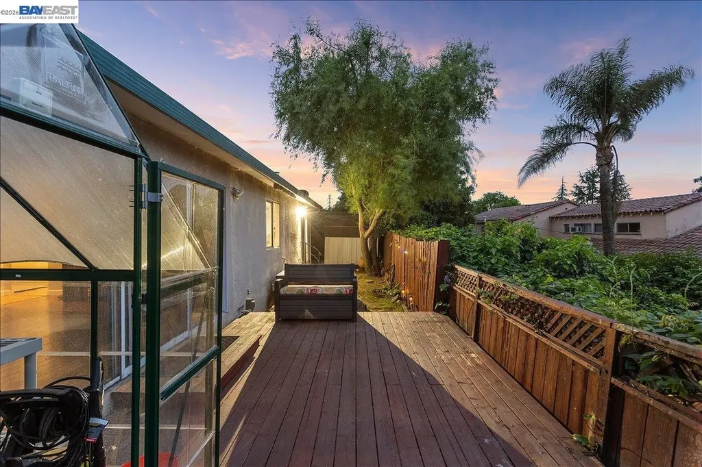 24805 Canyon View Court Hayward CA 94541