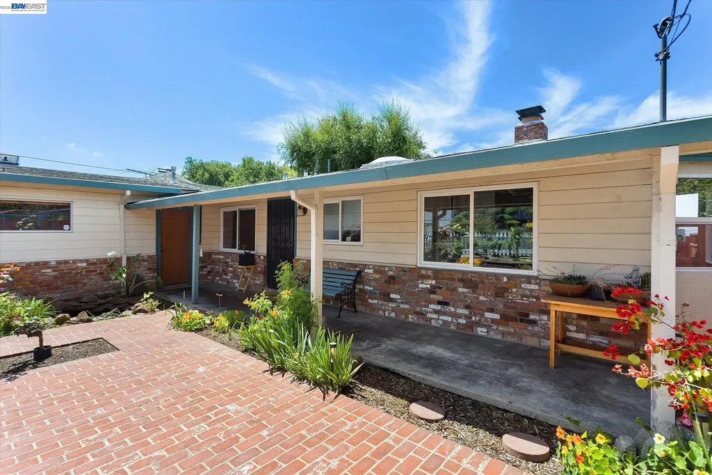 24805 Canyon View Court Hayward CA 94541