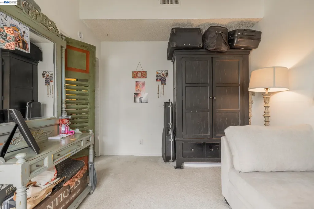 6382 Buena Vista Drive Newark CA 94560