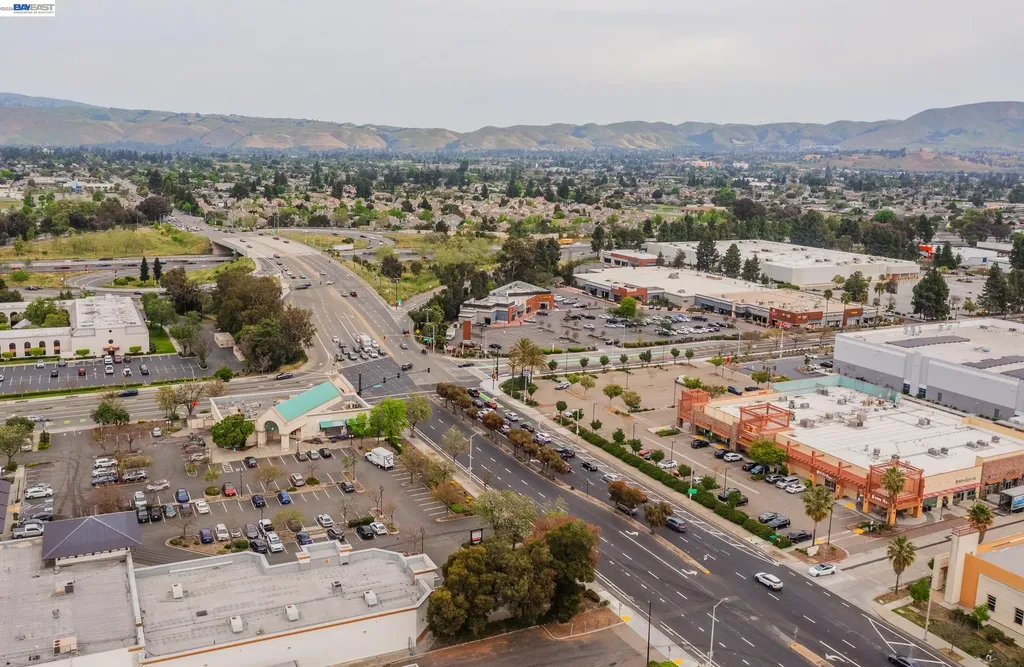 6382 Buena Vista Drive Newark CA 94560