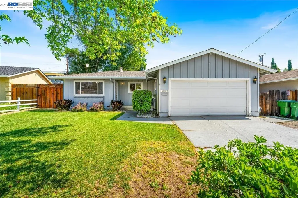 48252 Cottonwood Street Fremont CA 94539