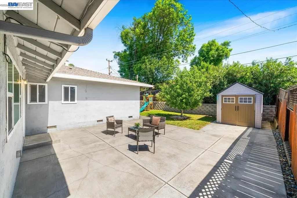 48252 Cottonwood Street Fremont CA 94539