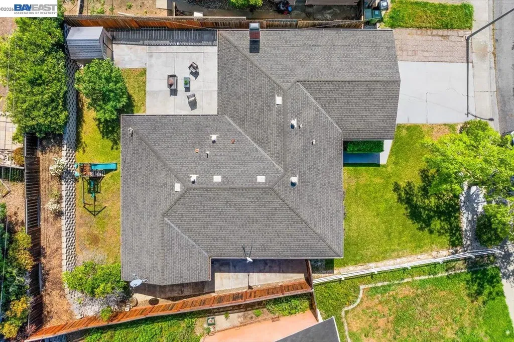 48252 Cottonwood Street Fremont CA 94539
