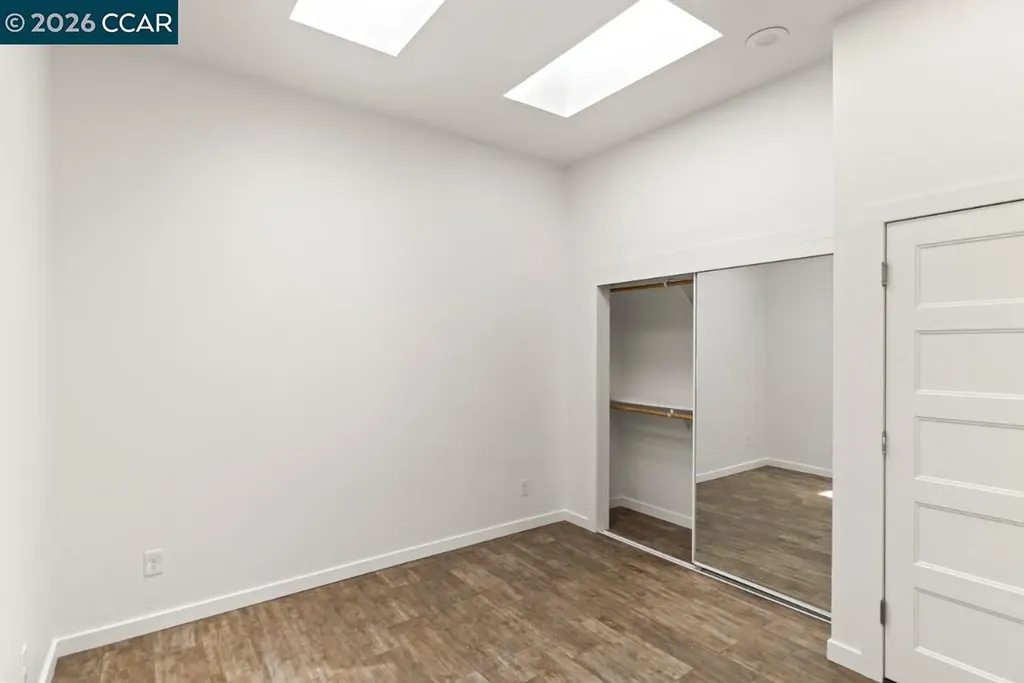 646 Hegenberger Oakland CA 95621