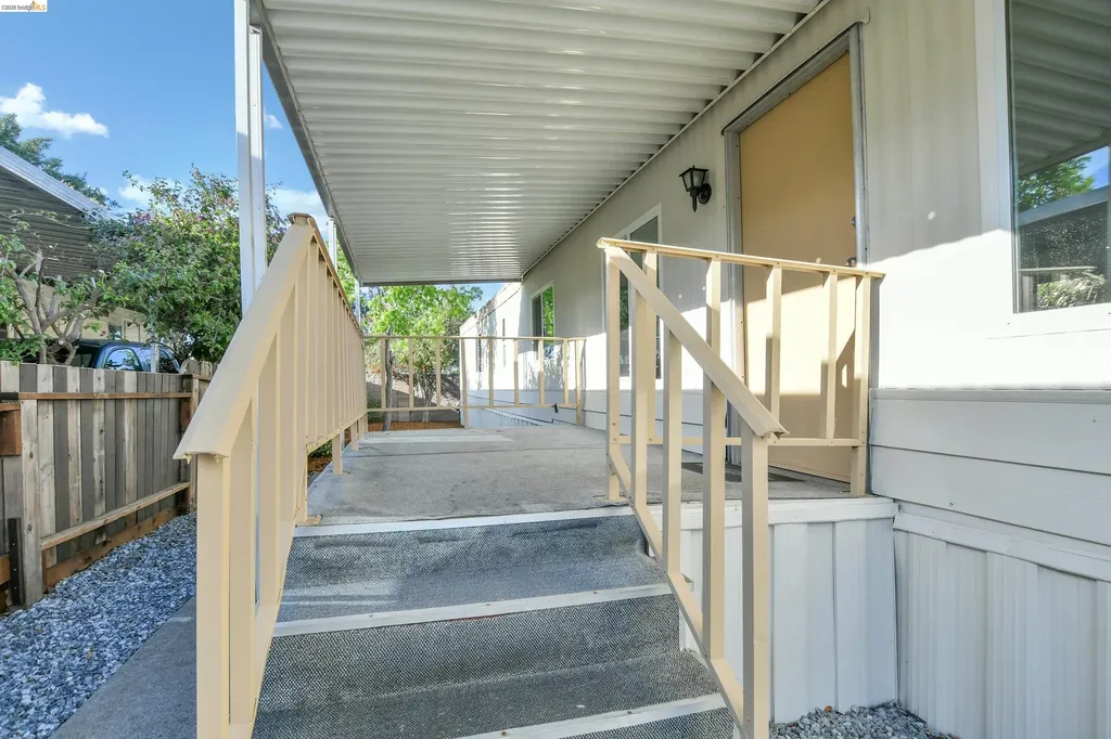14 Del Rio Pittsburg CA 94565