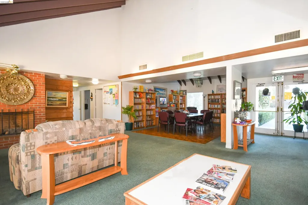 14 Del Rio Pittsburg CA 94565