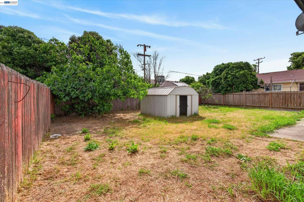 910 Miller Avenue Vallejo CA 94591