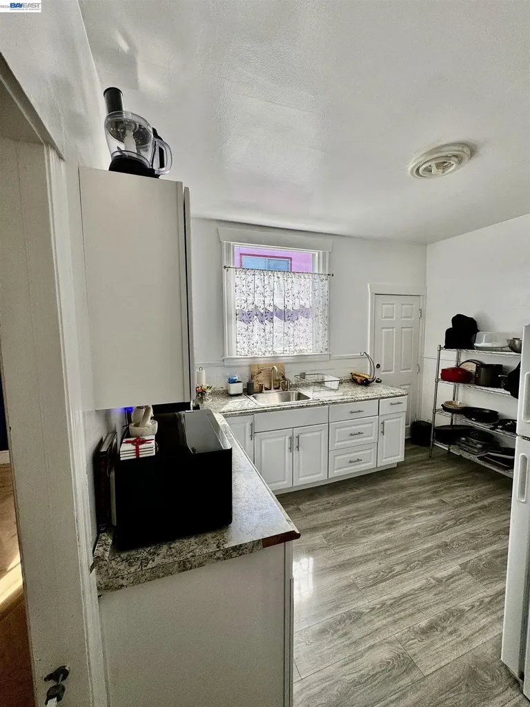 319 Plymouth Avenue San Francisco CA 94112